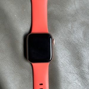 Apple Watch Series 6